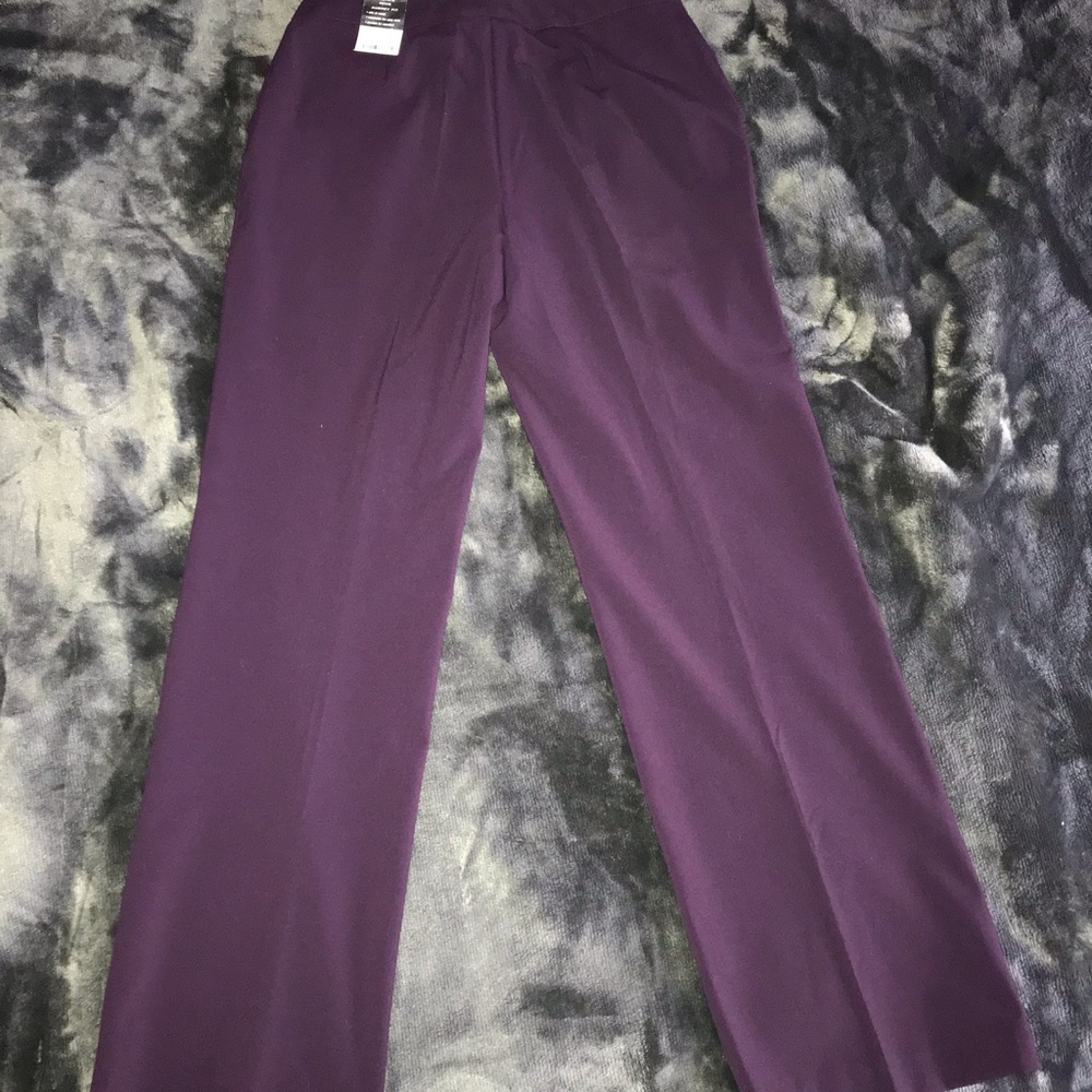 Dress pants - Picture 2 of 2